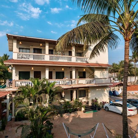 The Beach Hive Resort Kashid Exterior photo