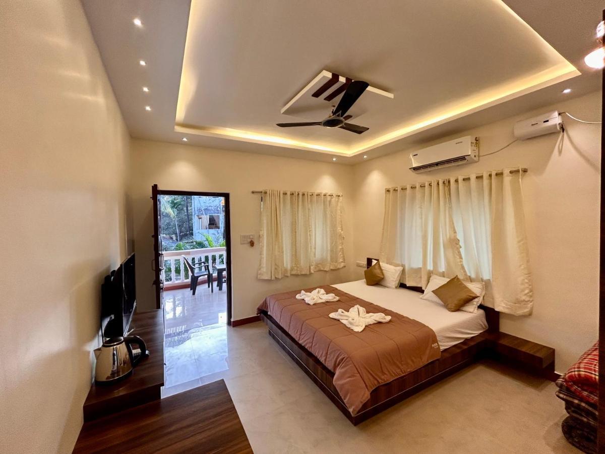 The Beach Hive Resort Kashid Exterior photo